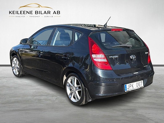 Hyundai i30 15 of 21