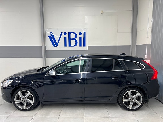 Volvo V60 3 of 5