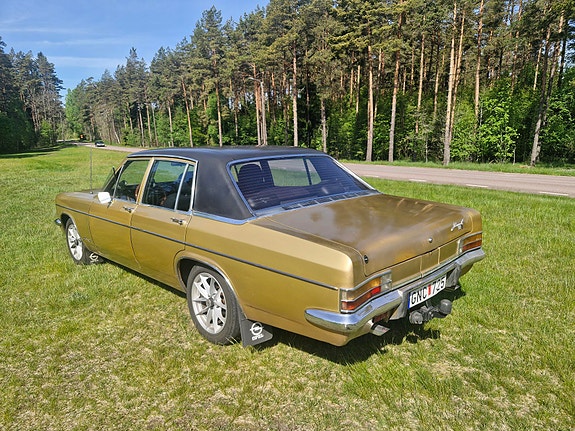 Opel Admiral 3 of 12