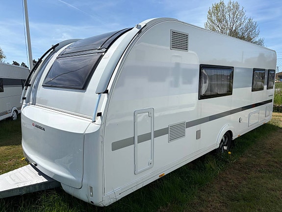 ADRIA ADORA 613 HT.Ac/Alde/Golvvärm/Frontkök/Lång-bädd .2023