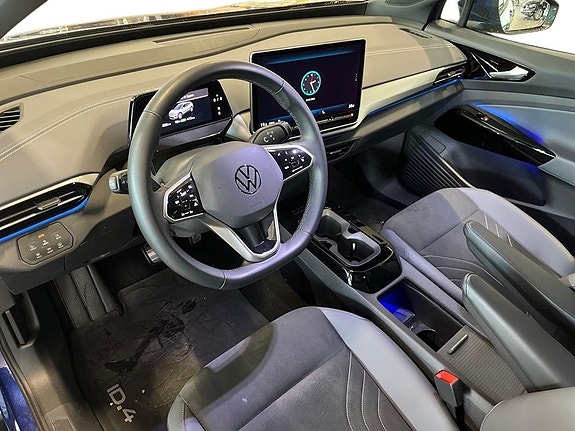 Volkswagen ID.4 4 of 5