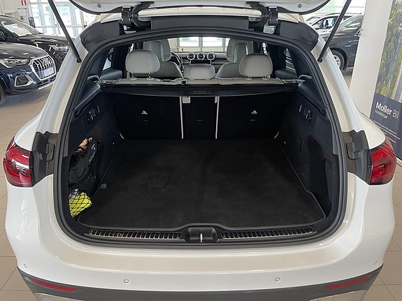 Mercedes-Benz GLC220 d 11 of 25
