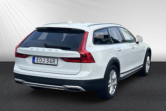 Volvo V90 Cross Country 5 of 5
