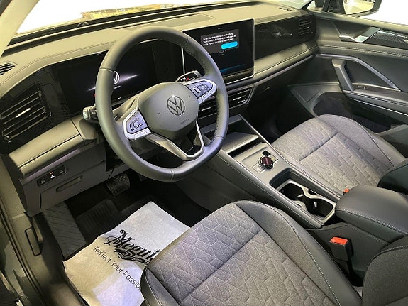 Volkswagen Tiguan 4 of 5