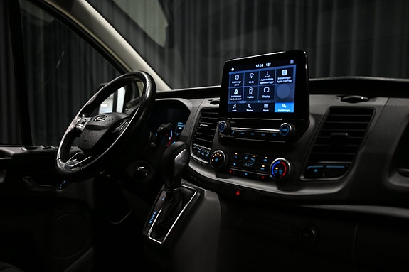 Ford Transit Custom 25 of 26