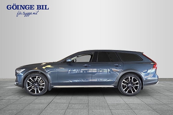 Volvo V90 Cross Country 5 of 5