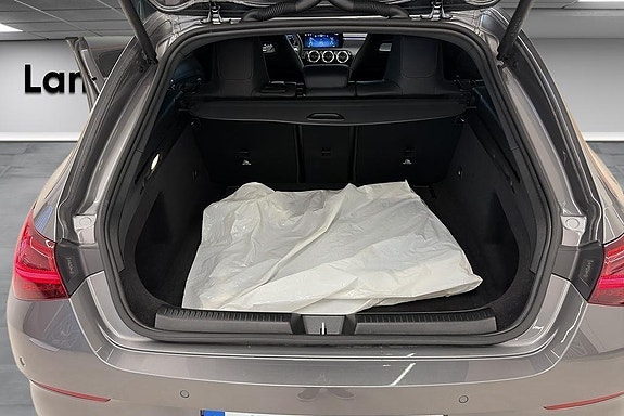 Mercedes-Benz CLA200 14 of 14