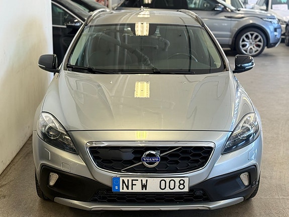 Volvo V40 Cross Country 5 of 5