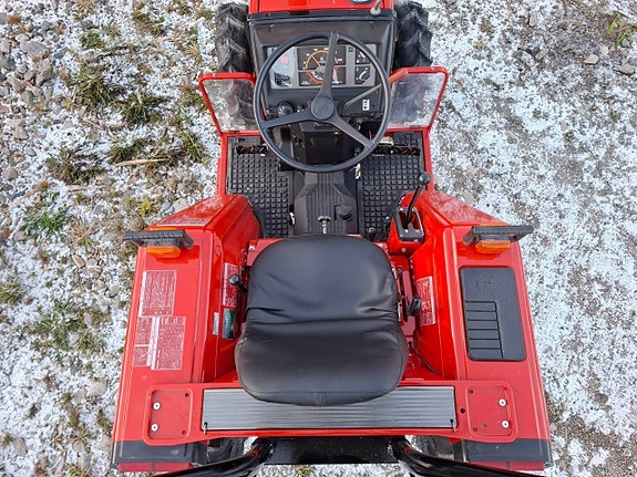Kompakttraktor Yanmar F-18 4WD 12 of 12