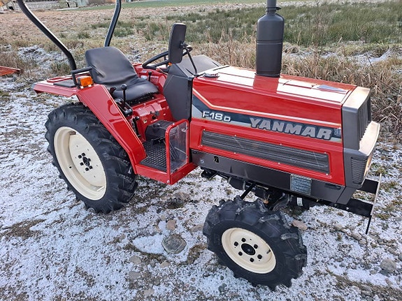 Kompakttraktor Yanmar F-18 4WD 3 of 12