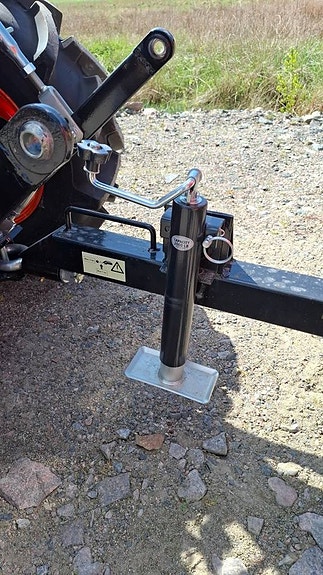 Tippkärra kompakttraktor minitraktor gårdstraktor 4 of 6