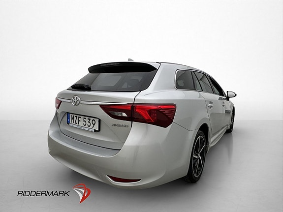 Toyota Avensis 8 of 30