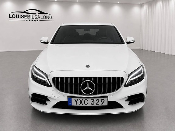 Mercedes-Benz C200 d 2 of 5
