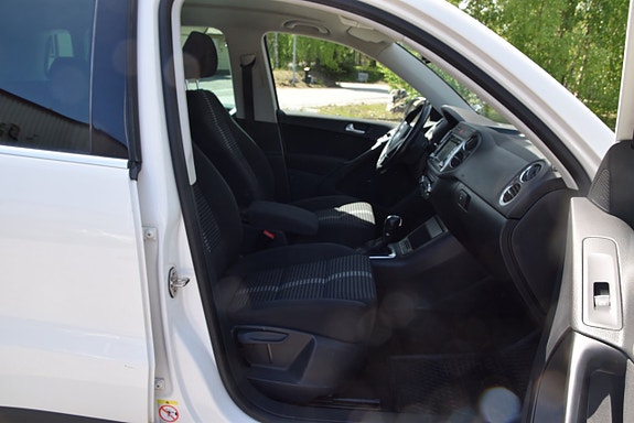 Volkswagen Tiguan 9 of 23