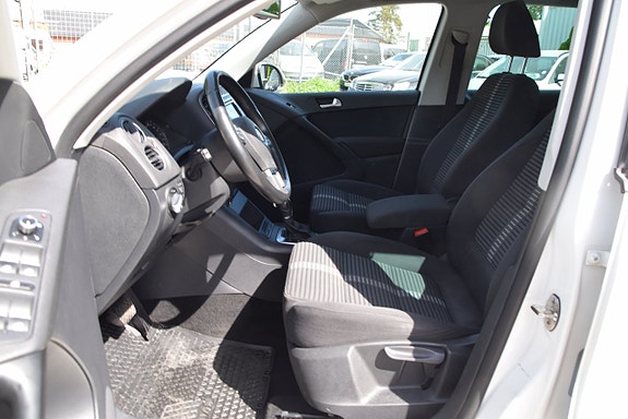 Volkswagen Tiguan 8 of 23