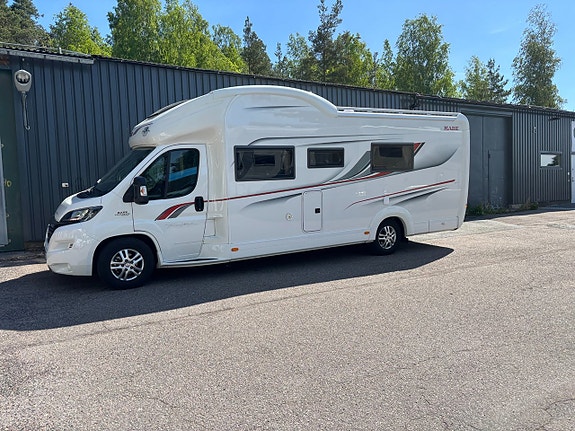 Kabe TM X 780 LT Låga Långbäddar  /Cykelställ / 2400 mil /Dropdown säng