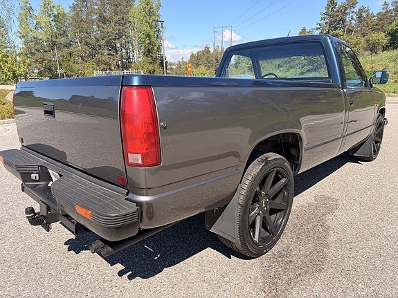 Chevrolet Pick-Up 5 of 5