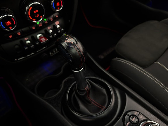 MINI John Cooper Works 24 of 30