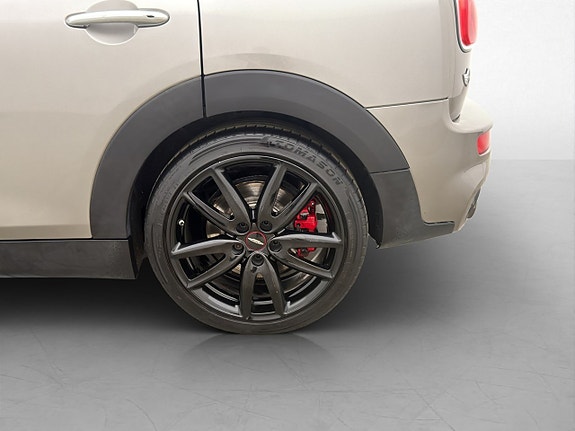 MINI John Cooper Works 28 of 30