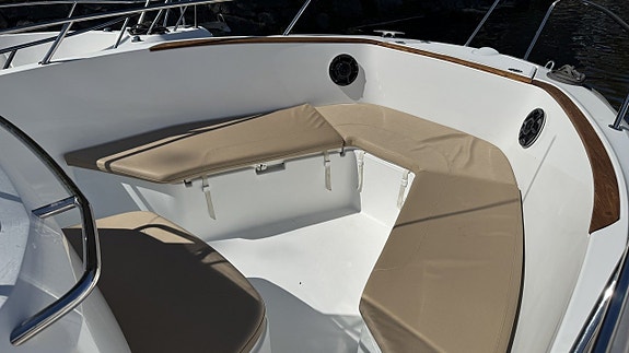 Jeanneau Cap Camarat 7.5CC / Yamaha F225 - 14 HÖSTRPIS ! 8 of 12