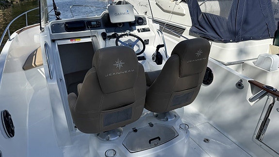 Jeanneau Cap Camarat 7.5CC / Yamaha F225 - 14 5 of 5