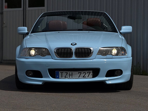 BMW 330Ci 3 of 5