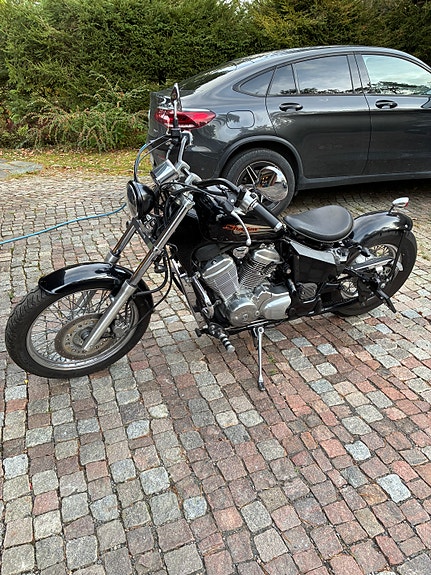 Honda VT600C Shadow 2 of 6