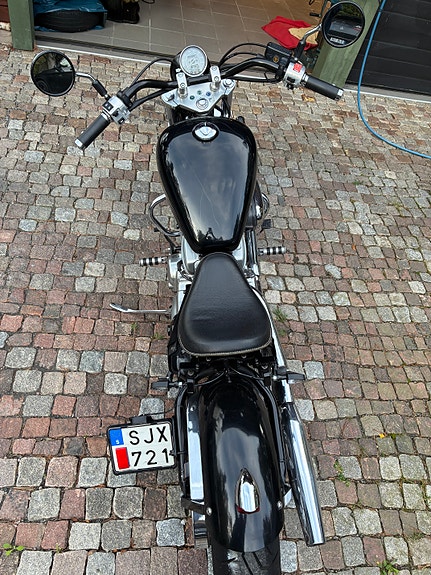 Honda VT600C Shadow 3 of 6