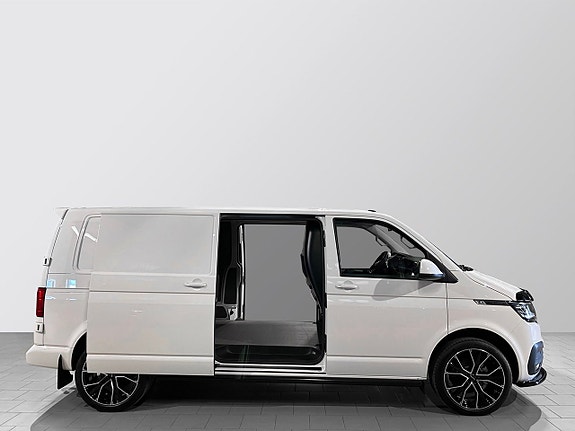 Volkswagen Transporter 3 of 5