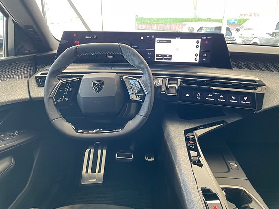 Peugeot 3008 12 of 24