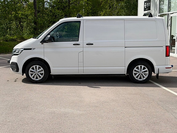 Volkswagen Transporter 3 of 5
