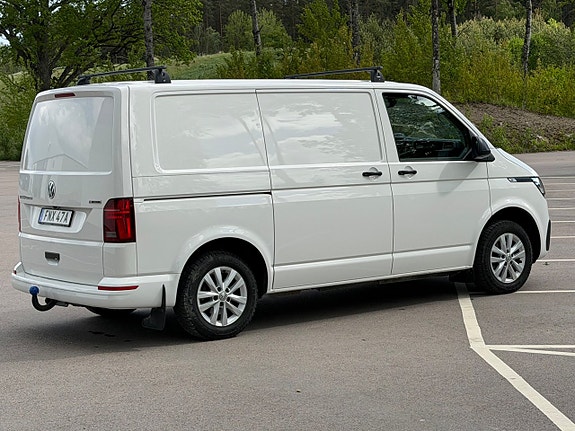 Volkswagen Transporter 4 of 5