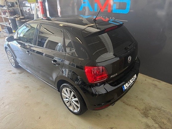 Volkswagen Polo 3 of 5