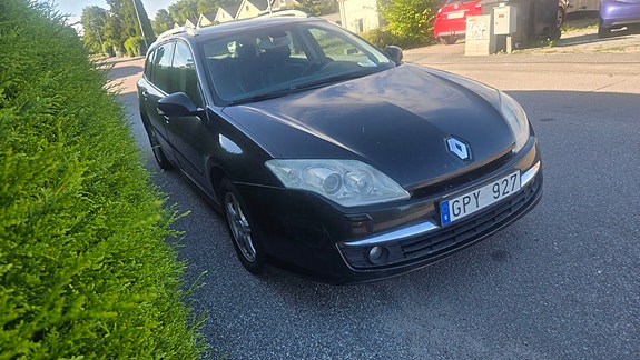 Renault Laguna 3 of 9