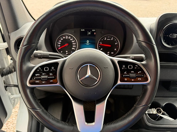 Mercedes-Benz Sprinter 317 10 of 14