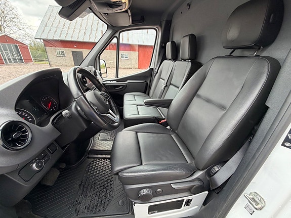 Mercedes-Benz Sprinter 317 7 of 14
