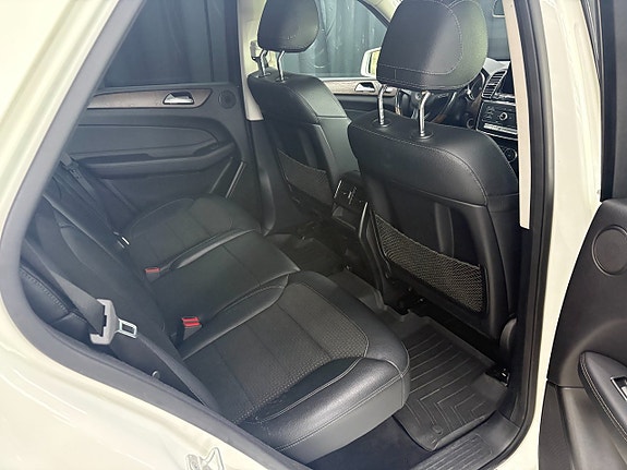 Mercedes-Benz GLE350 d 8 of 14