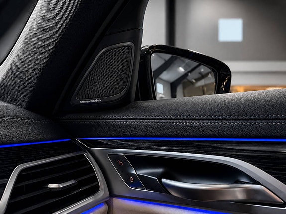 BMW 740Le 26 of 29
