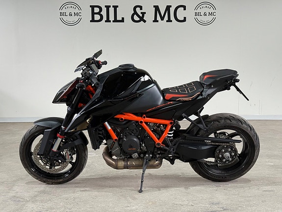 KTM 1290 Super Duke R 1.3 V-twin räntekampanj 3,45% 5 of 12