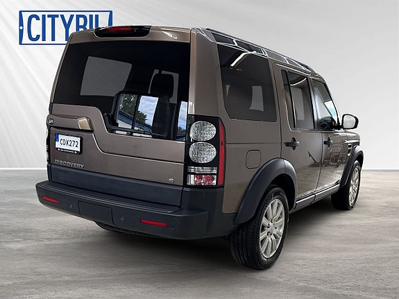 Land Rover Discovery 4 of 5