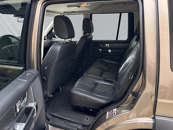 Land Rover Discovery 7 of 22