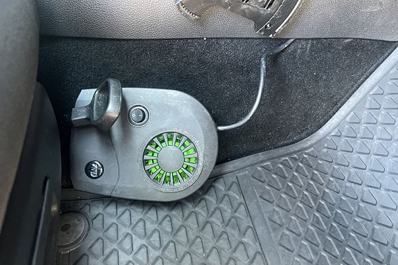 Volkswagen Golf I 13 of 22