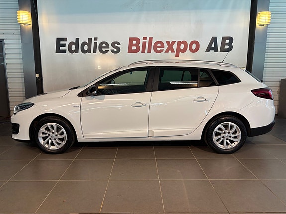 Renault Megane 2 of 10