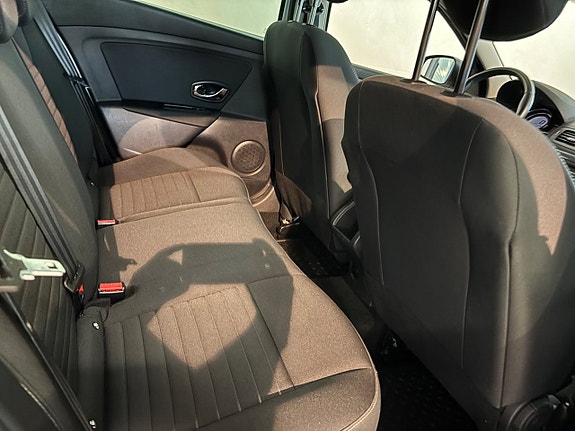 Renault Megane 8 of 10