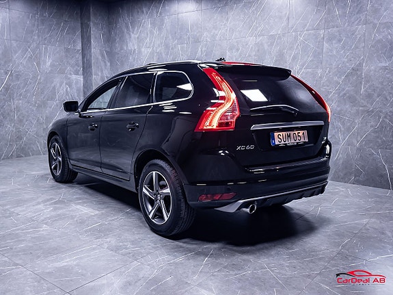 Volvo XC60 4 of 5