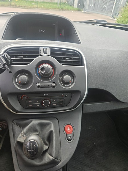 Renault Kangoo Express 21 of 23
