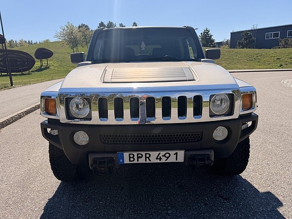 Hummer H3 8 of 13