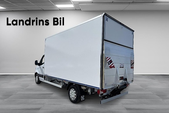 Mercedes-Benz eSprinter 420 6 of 14