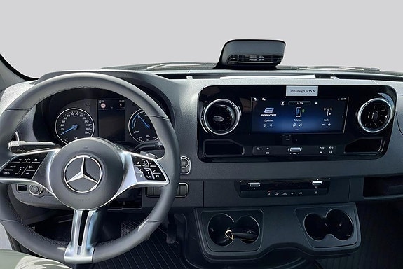 Mercedes-Benz eSprinter 420 7 of 14