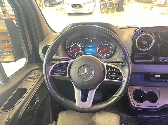 Mercedes-Benz Sprinter 316 22 of 24